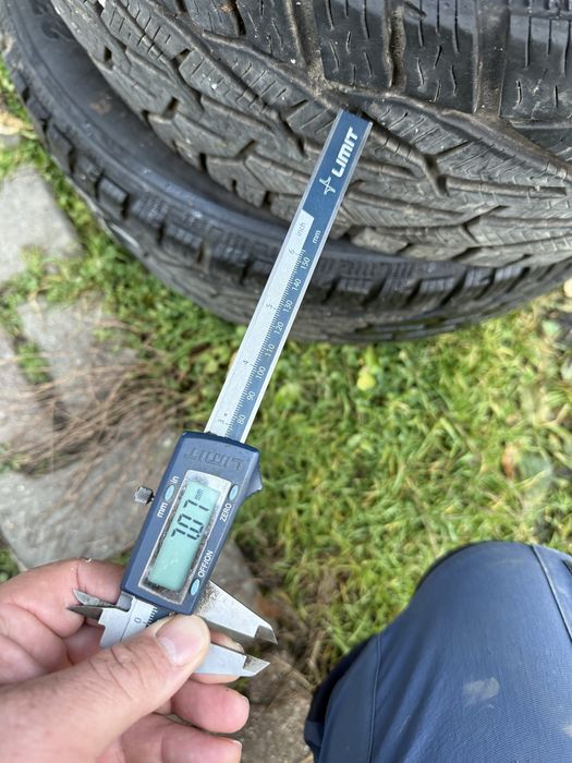 Opony zimowe kormoran 235/55 r18