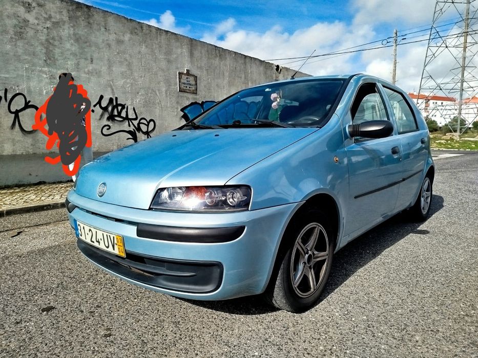 Fiat Punto 2003 em bom estado