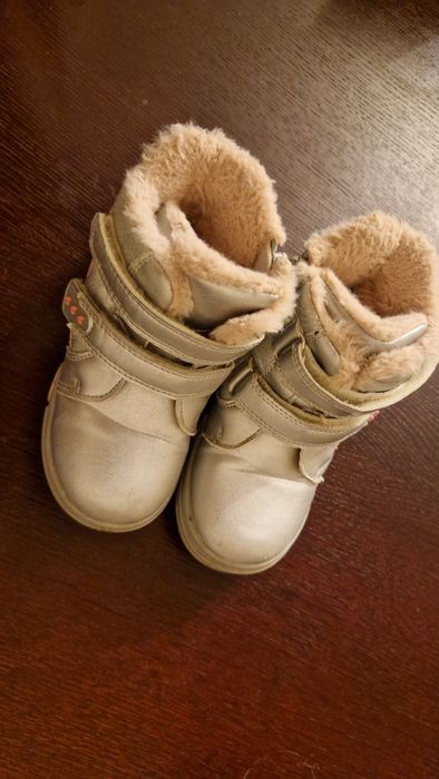 Buty zimowe dziewczęce ocieplane trzewiki rozmiar 25