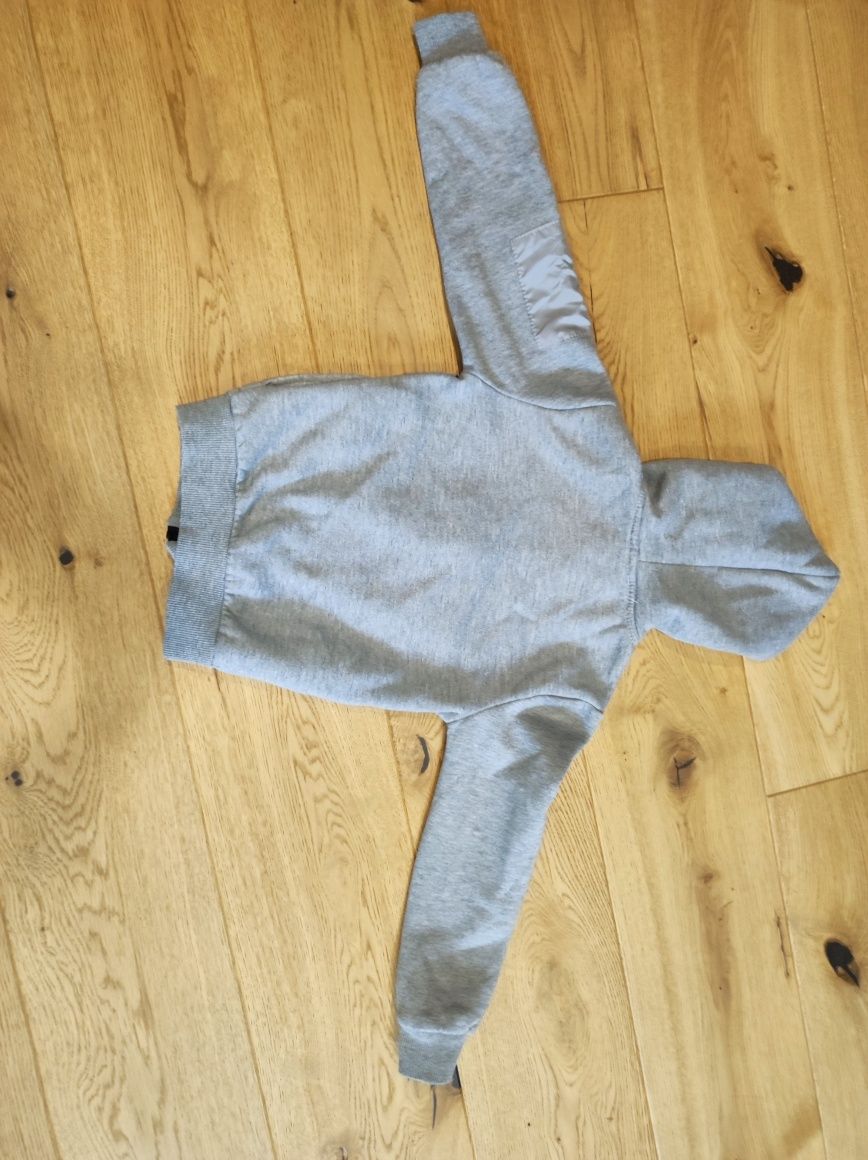 Bluza chłopięca z kapturem rozpinana rozmiar 110