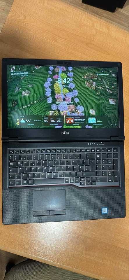 Fujitsu LifeBook E558 Core i5 - 16GB - 512GB SSD