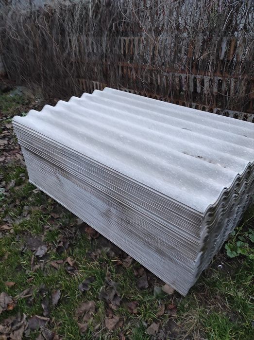 Продам шифер новий 8-волновий і б/в 6-волновий .моблок зірка 10 с.