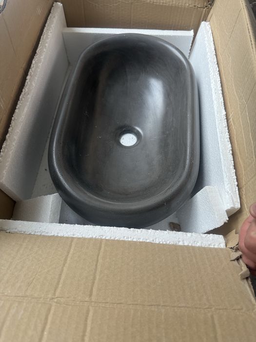 Umywalka betonowa impregnowana owalna