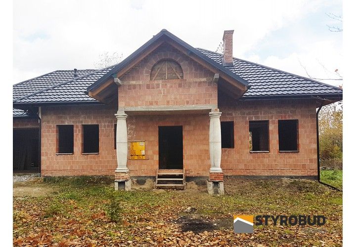 GŁOWICA I PODSTAWA KORYNCKA Kolumna betonowa zwieńczenie kolumny Ø25