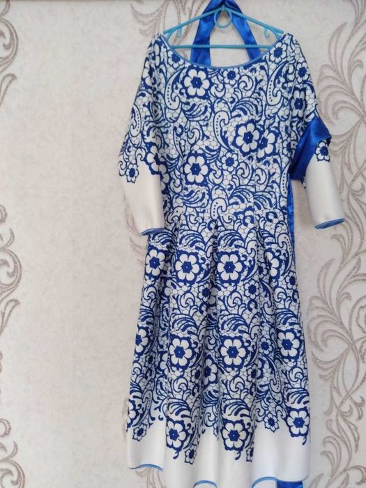 Плаття у гарному стані