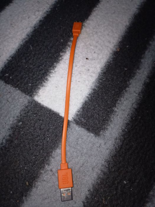 Ładowarka do nokii + kabel Jbl + kabel do ładowarki