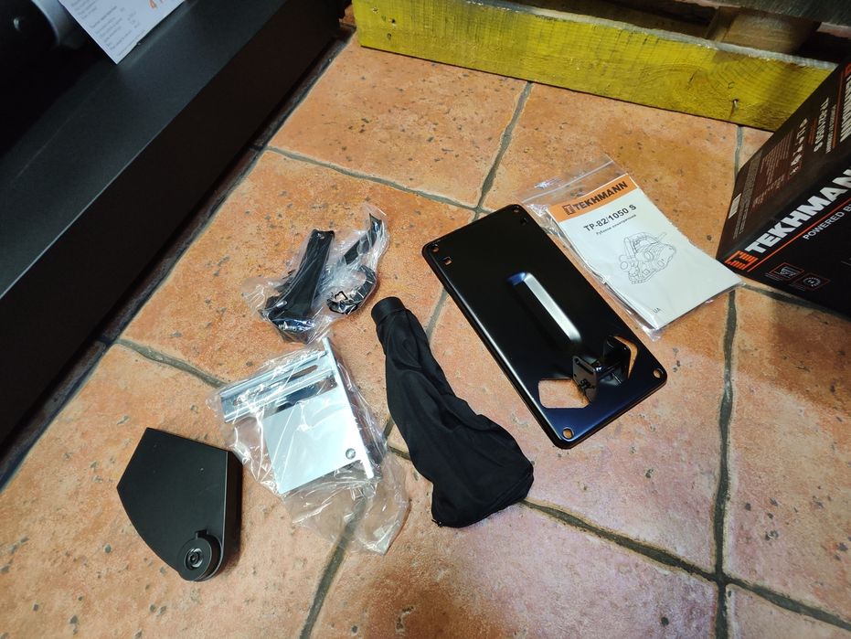 Рубанок электрический Tekhmann TP-82/1050S/до3мм/переворотный/четв./36