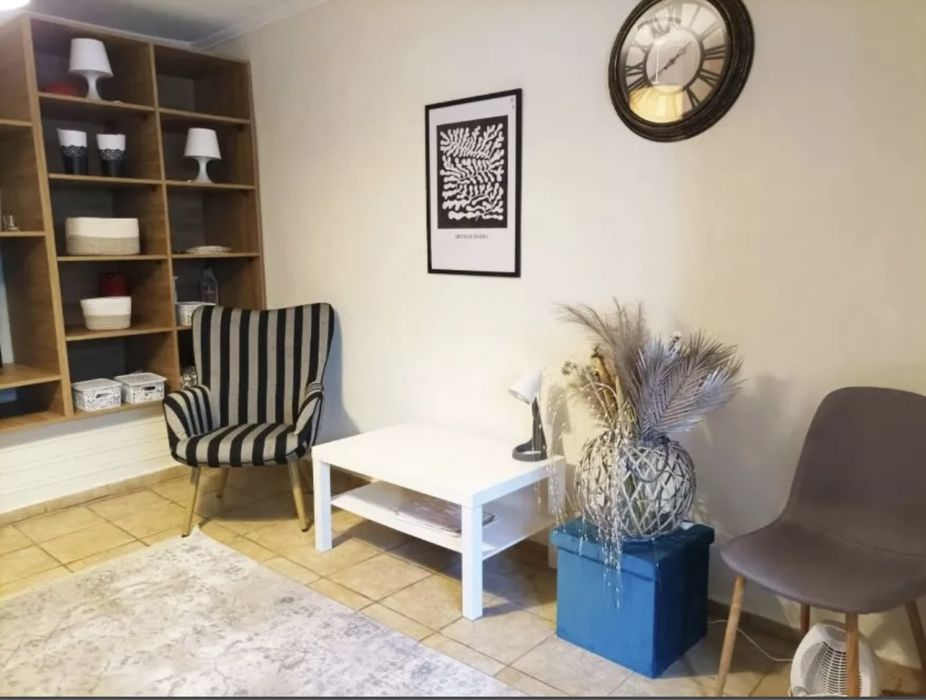 Продаж 2 кім.квартири в курортному місті Лутракі (Греція) 900м до моря