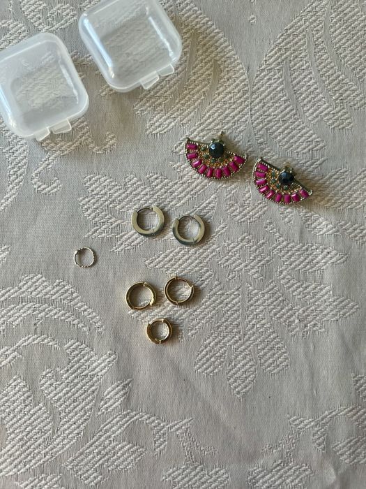 Brincos em Cobre e Parfois