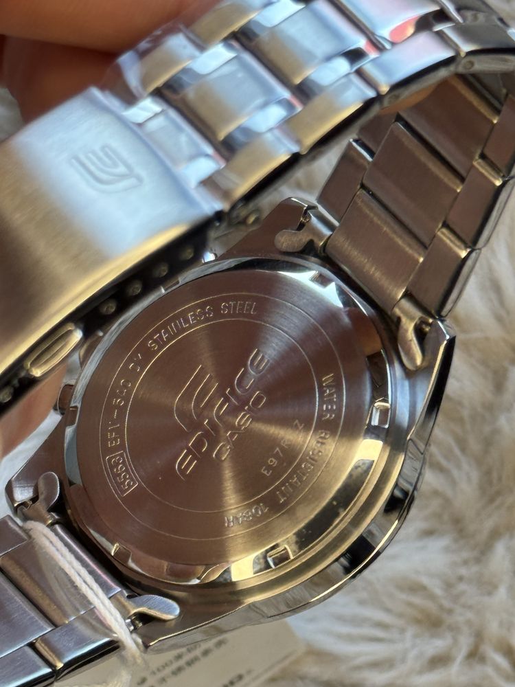 Оригінальний годинник Casio Edifice EFV-540D-1A Касио Часы Оригинал