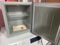 Мини косметический холодильник Klarstein 10035240