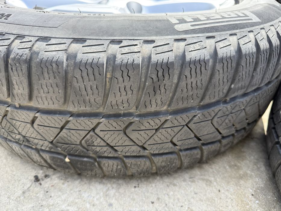 Z8*Alu zimówk*SHARAN,ALHAMBRA*NOKIAN*205/60/16*5x112*6,5Jx16H2*ET33