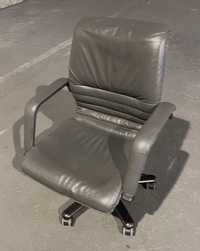 Krzesła biurowe Leyform TANIO - 10szt - używane