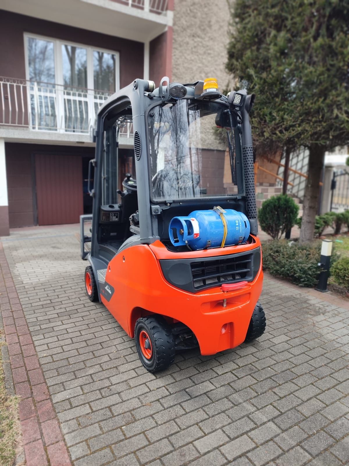 Linde H16 z 2015r Triplex przesuw Pozycjoner wózek widłowy widlak
