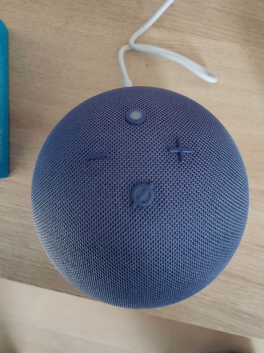 Amazon Alexa Echo Dot (5ª Geração), Embalado e Selado