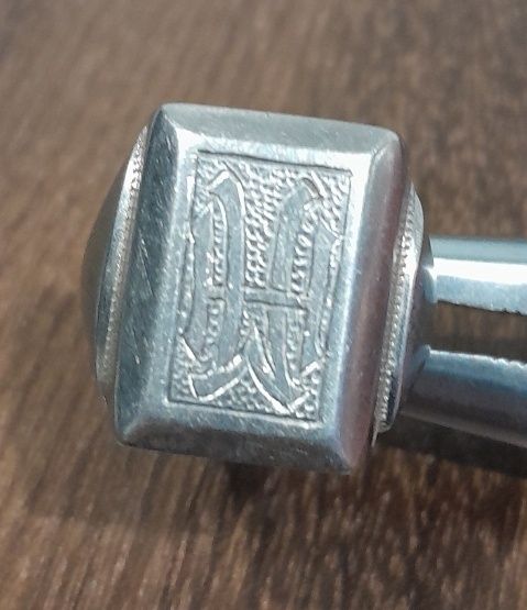 Sygnet srebrny z inicjałami