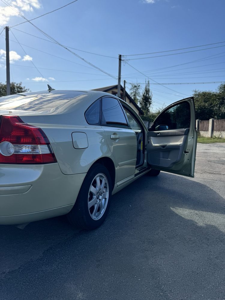 Volvo s40 в гарному стані