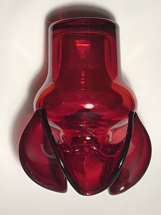 Szkło prl wazon osiolek Czesław Zuber czerwony