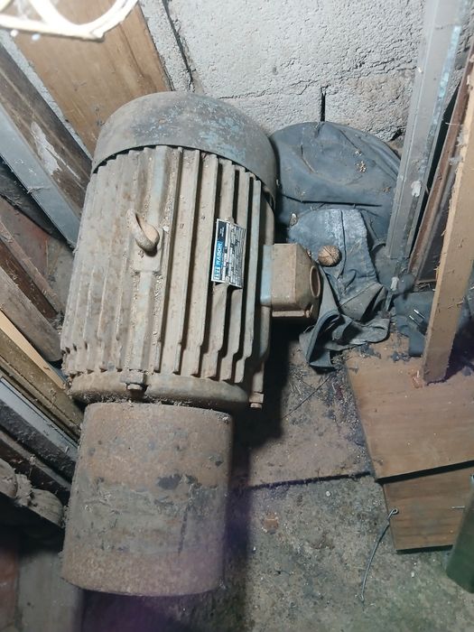 Motor Eletrico de moinho .