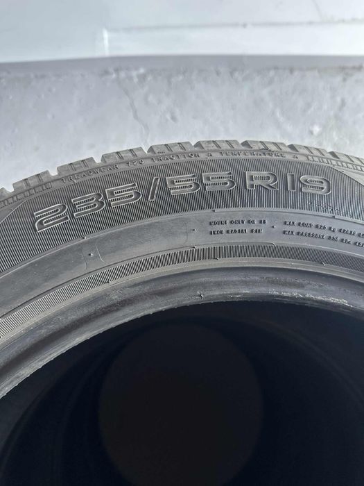 Opony wielosezonowe Nokian R 19