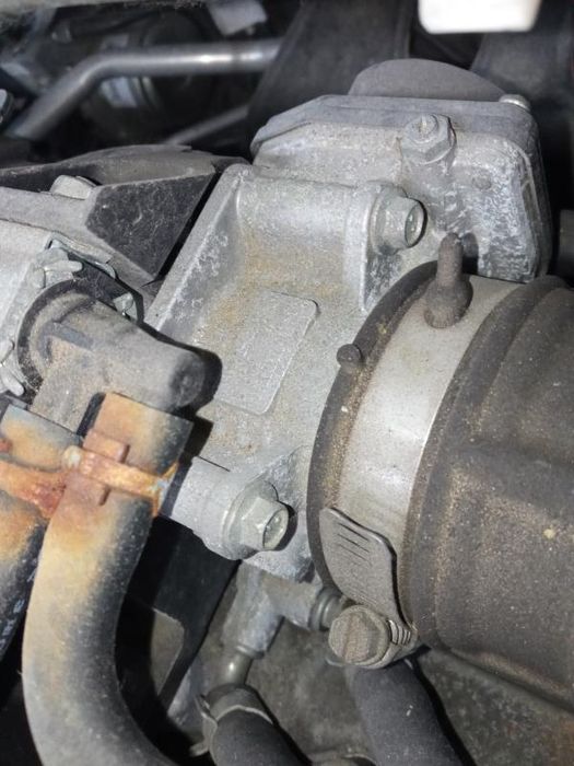 Corpo borboleta NISSAN Juke (F15)