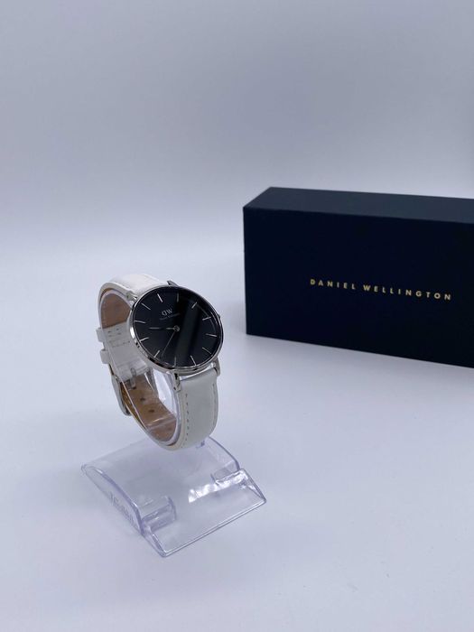 Zegarek damski Daniel Wellington Petite biały pasek