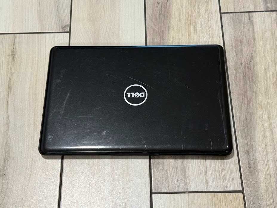 Dell Inspiron 5567 - i5-7200U, z grafiką AMD Radeon R7 M445