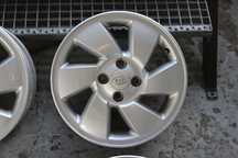 KIA PICANTO 15cali 4x100 ET46 5,5J RIO