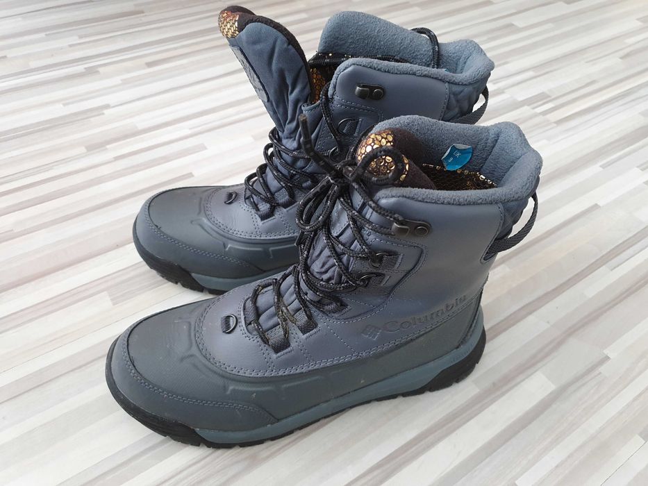 Columbia Śniegowce męskie Bugaboot Celsius BM9458 szary rozm. 42/9