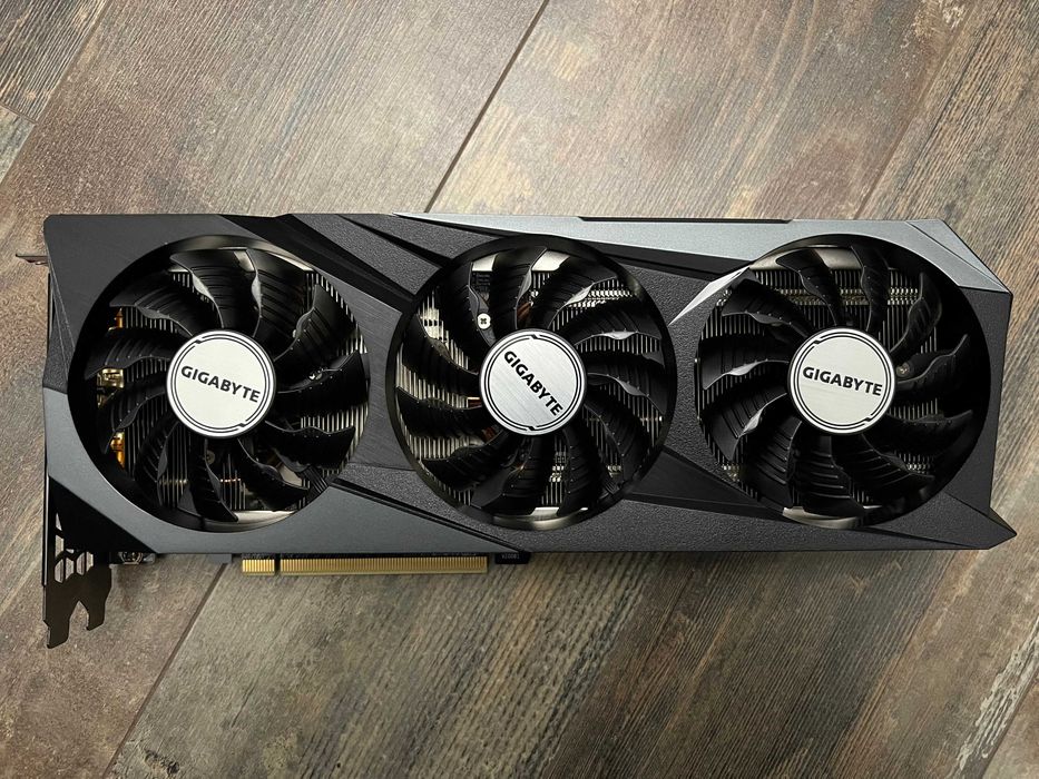(301$) Видеокарта топовая GIGABYTE RTX 3070 8Gb GAMING (+Гарантия)