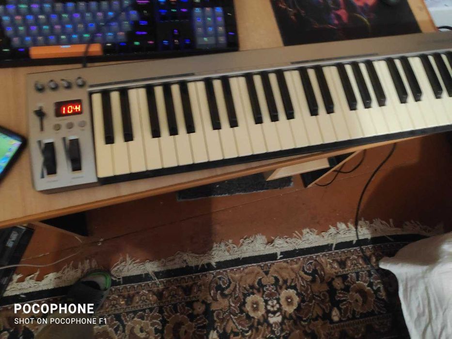 MIDI клавіатура Міді Masterkey 49