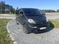 Opel VIVARO Tour 7 os  ZADBANY