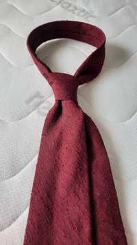 Krawat bordowy z jedwabnego szantungu
