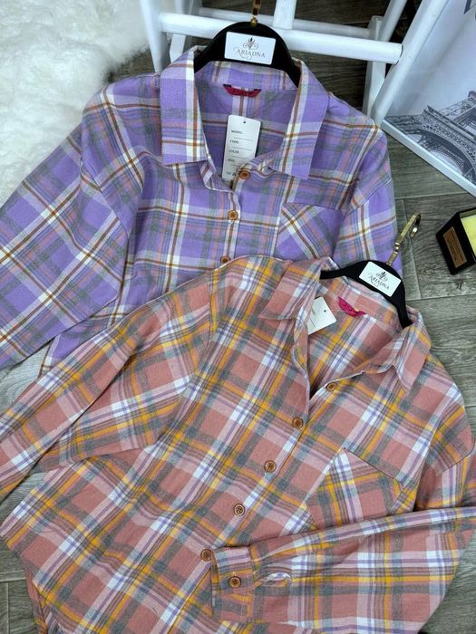 Стильна жіноча сорочка у клітинку оверсайз, тренд сезону!