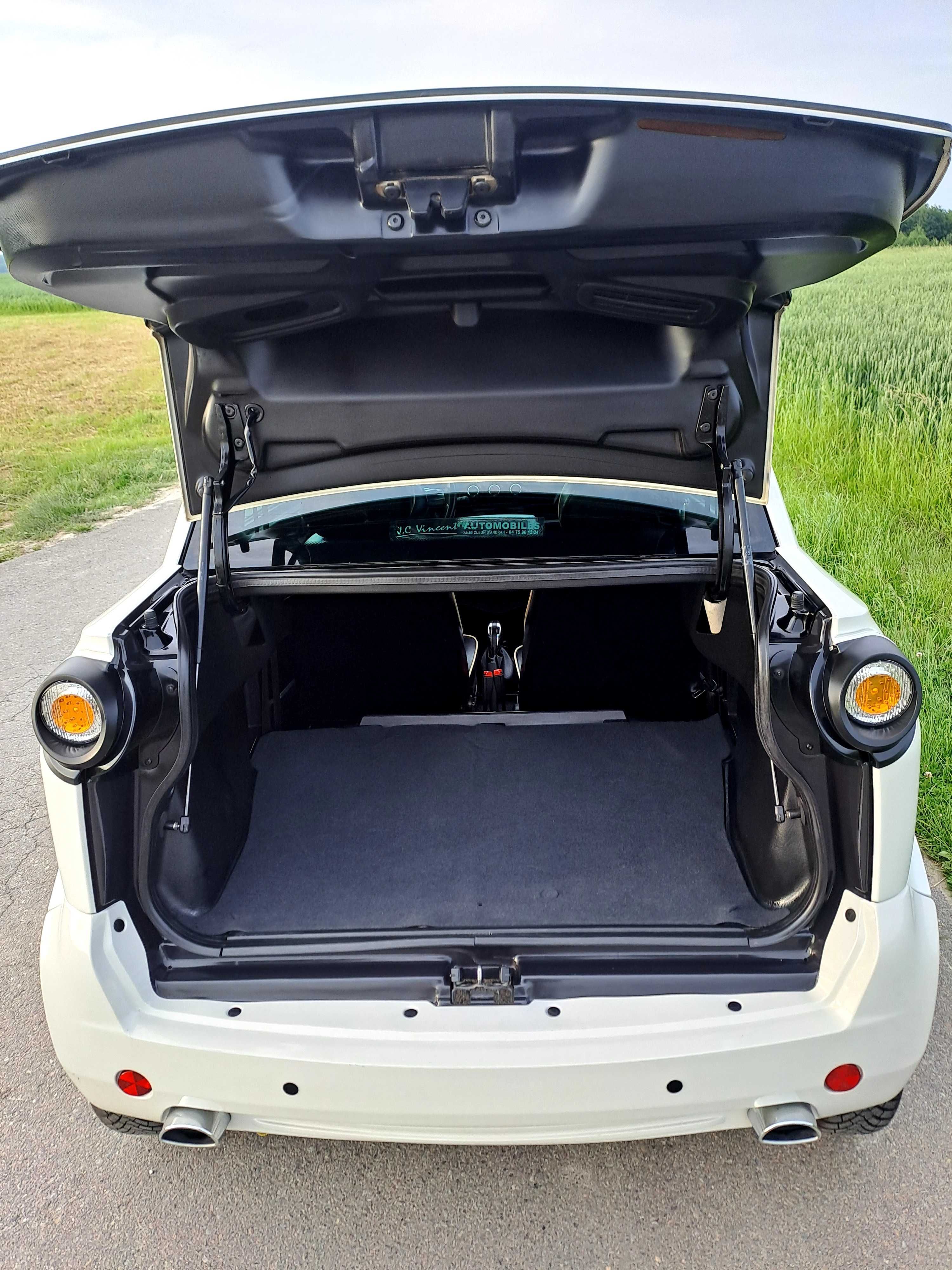 Samochod bez prawka Microcar M.GO