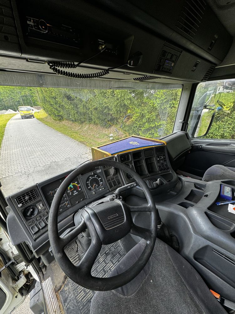 Scania 94 D auto laweta pomoc drogowa