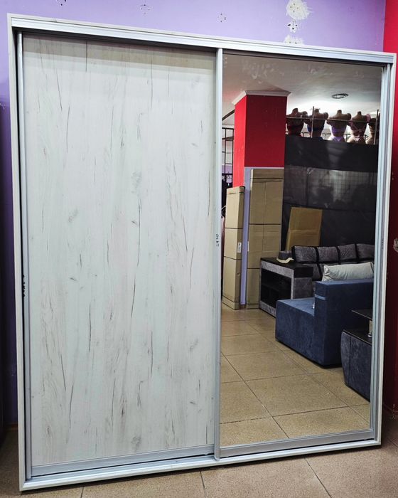 Шкаф-купе в наличии и под заказ