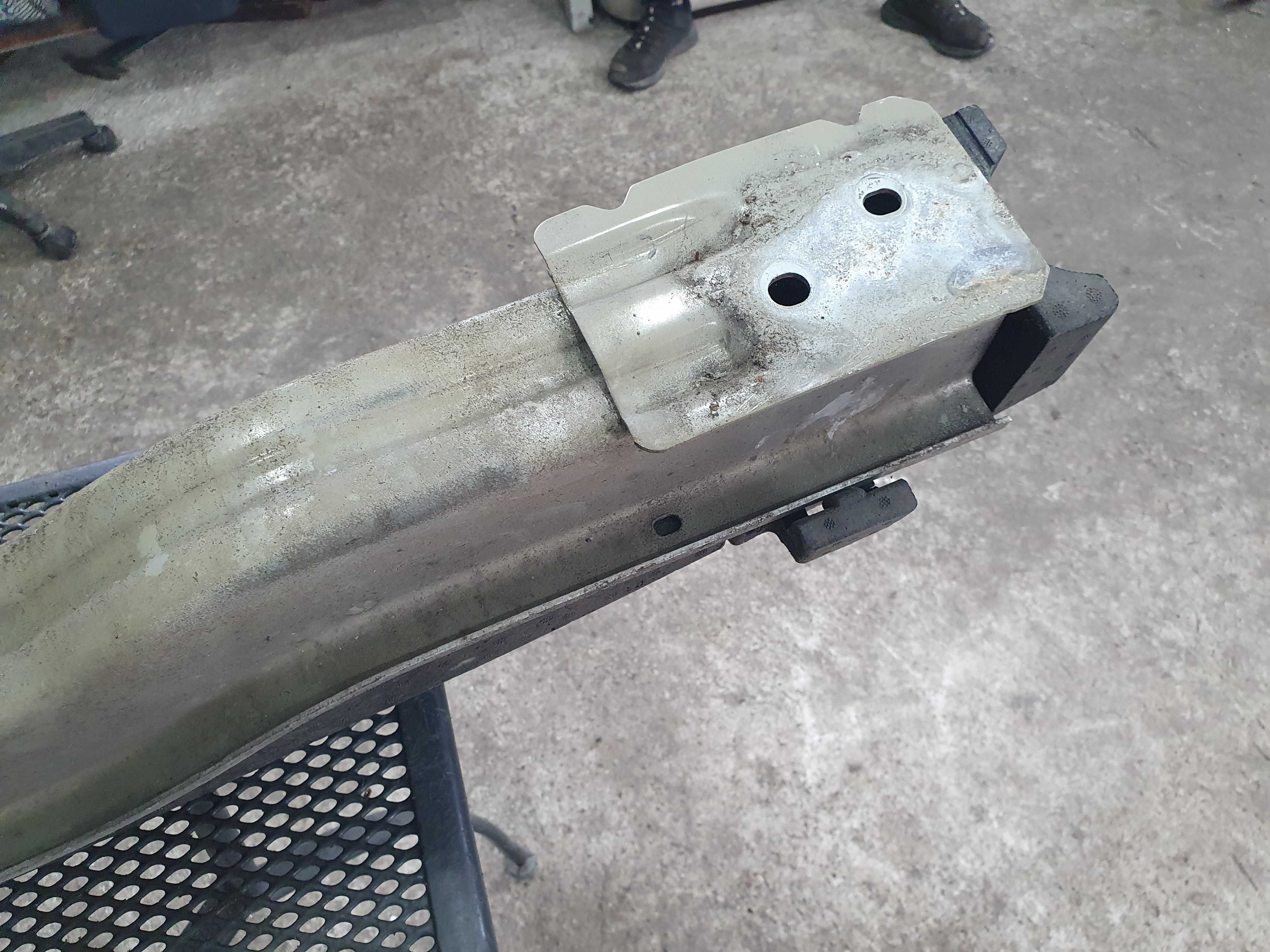 Belka pod zderzak tyl absorber Alfa Romeo 159 sedan kpl
