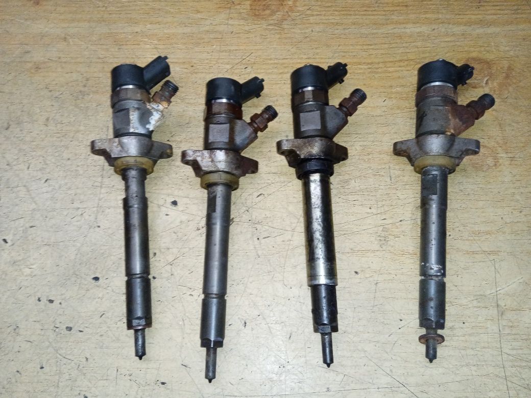 Peugeot Citroen Ford Volvo 1.6 HDI TDCi wtryski wtrysk i inne