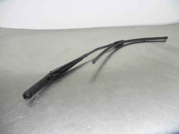 Haste / braço de escova limpa vidros frente esquerda AUDI A4 (8W2, 8WC