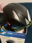 Kask narciarski dzieciecyrozm S 55/56 z regulacja