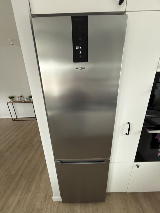 Lodówka Whirpool jak nowa No frost 6 Sense !