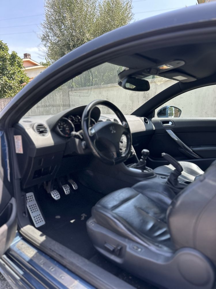 Peugeot RCZ 1.6 Gasolina 160CV Ano 2010 ( Versao Topo de Gama )