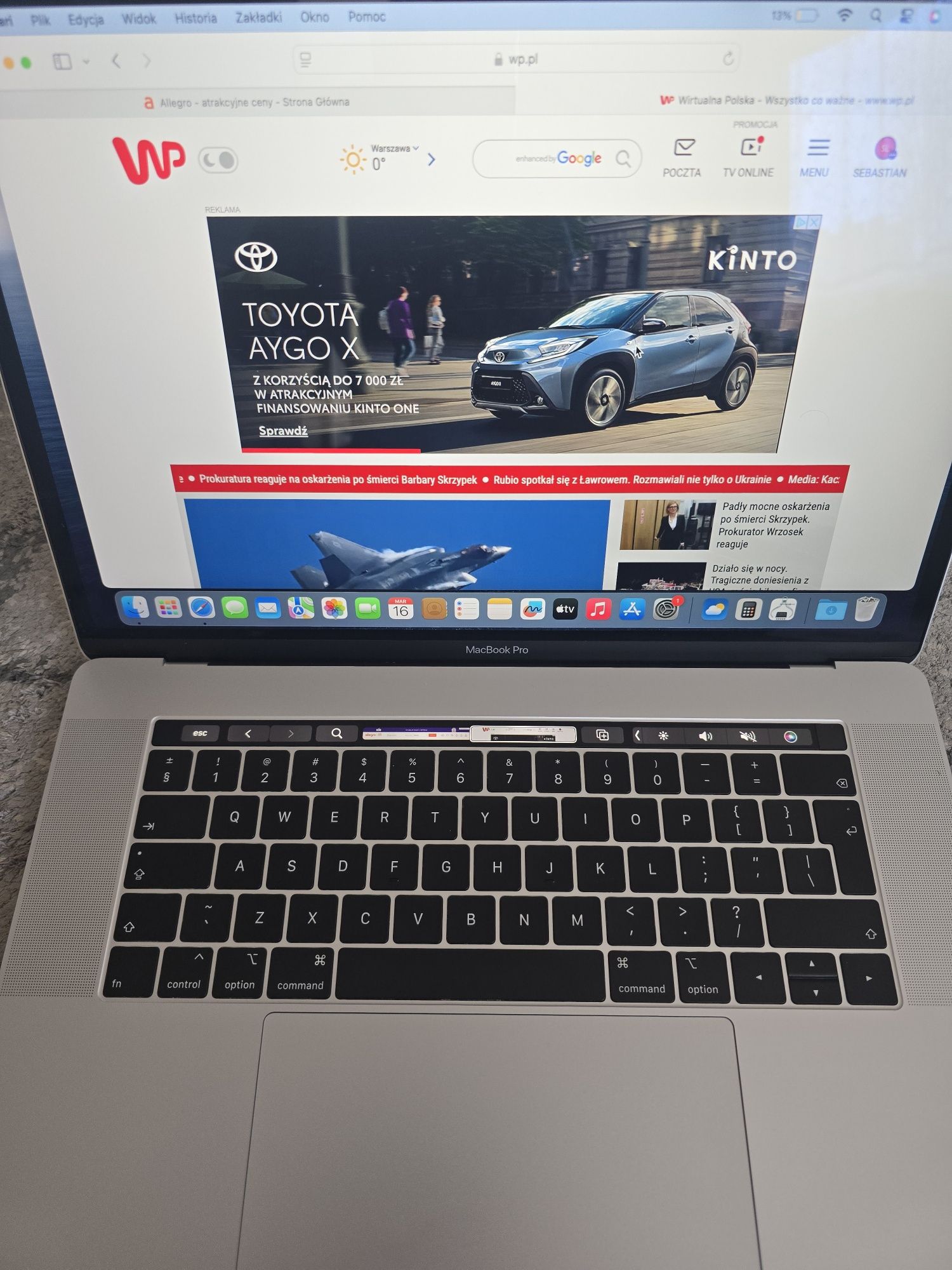 MacBook pro 15 A1990