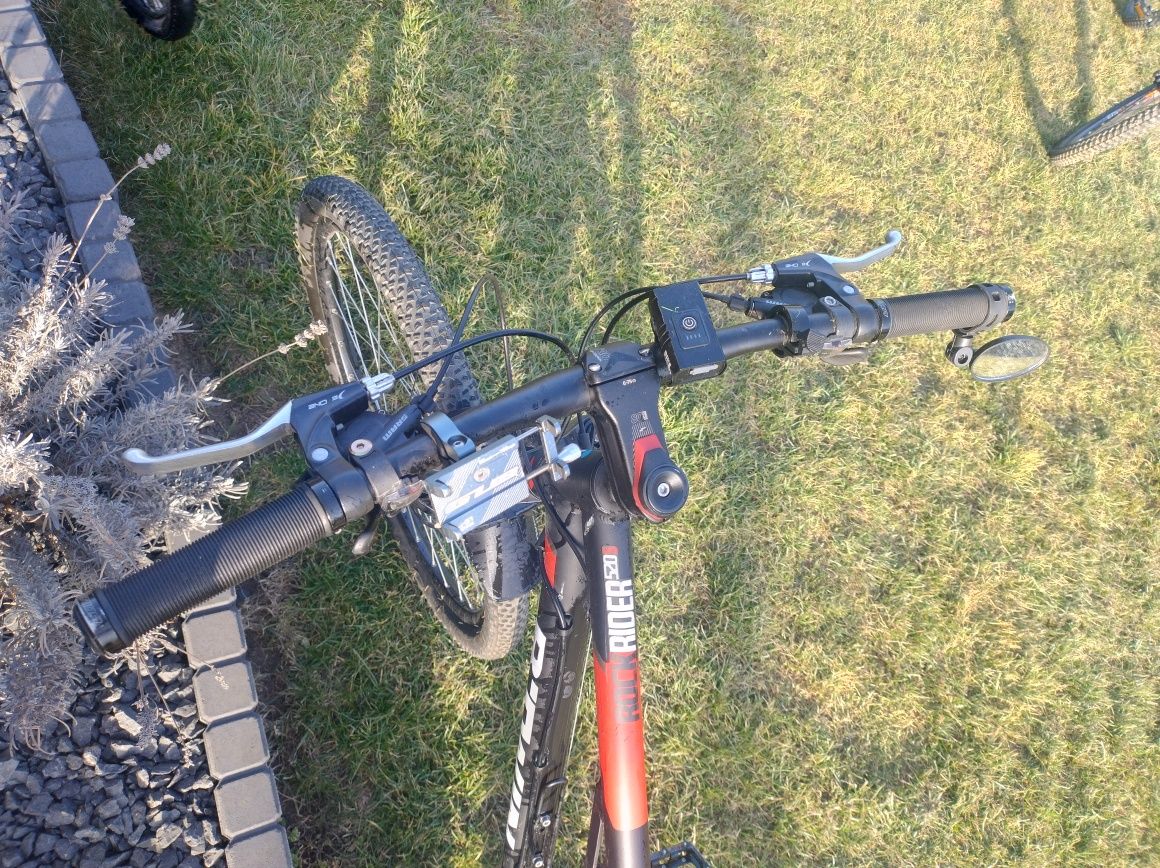 B-twin Rockrider 520s