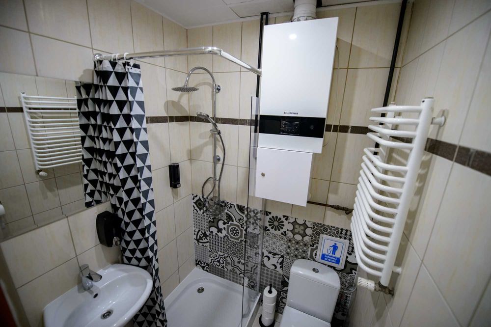 Tani nocleg HOSTEL W SAMYM CENTRUM , Fakt Vat,  дешеве житло ,