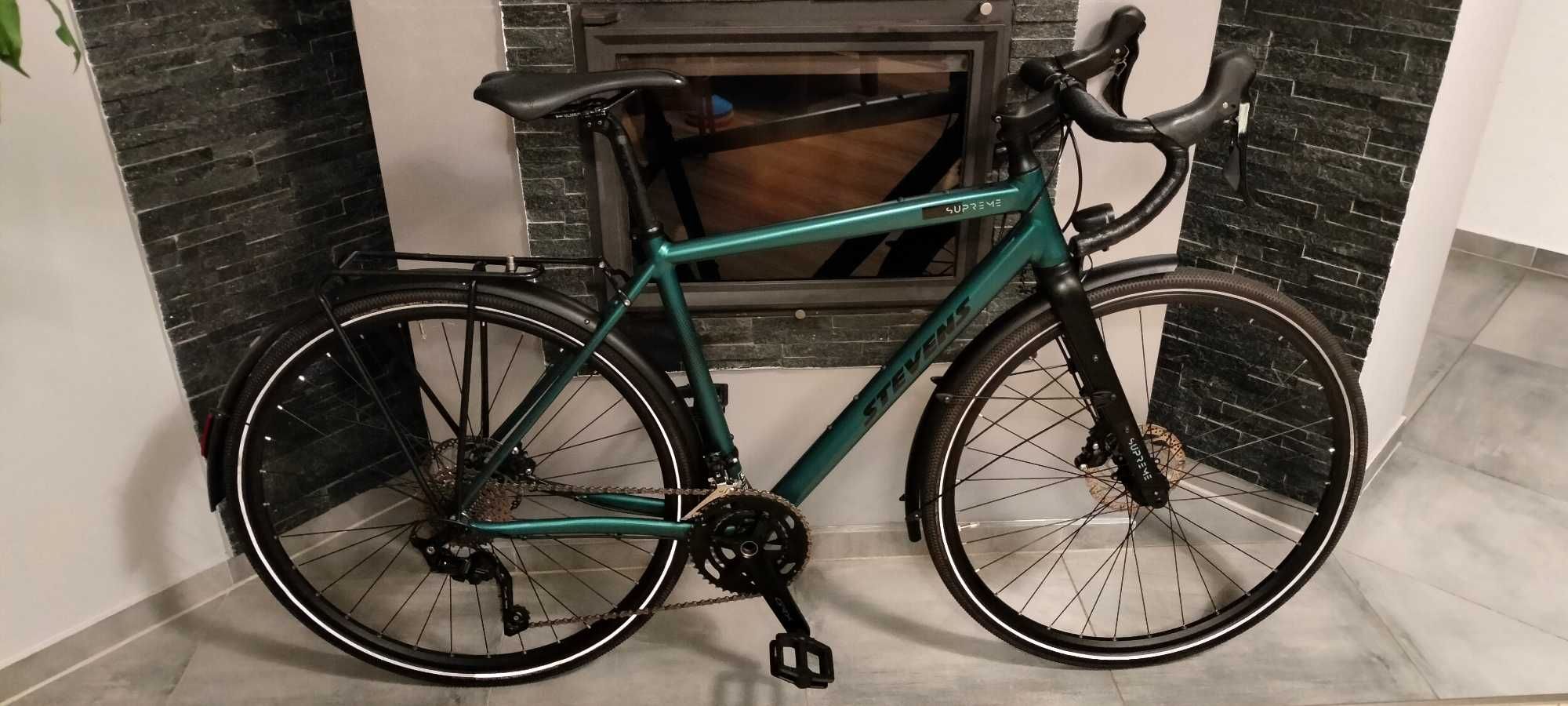 Gravel Stevens Supreme, rower na osprzęcie Shimano GRX