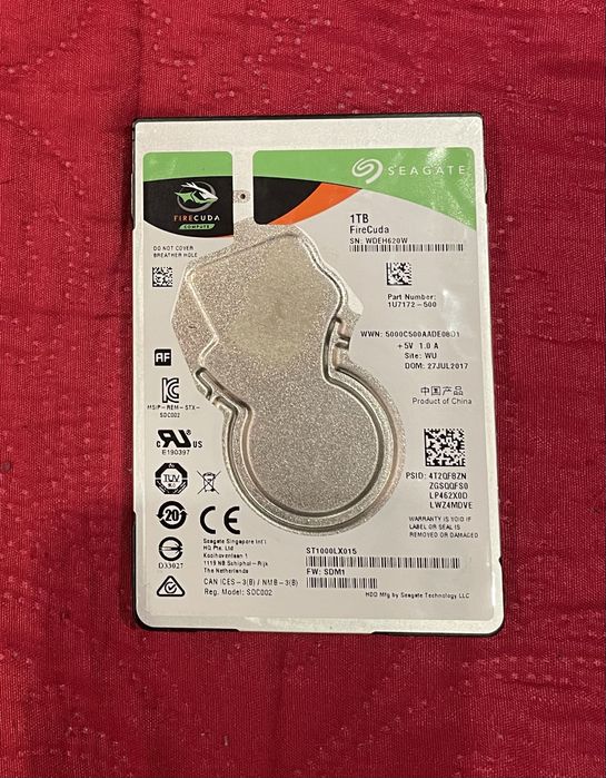 Disco rígido Seagate FireCuda 1TB 2.5” SSHD