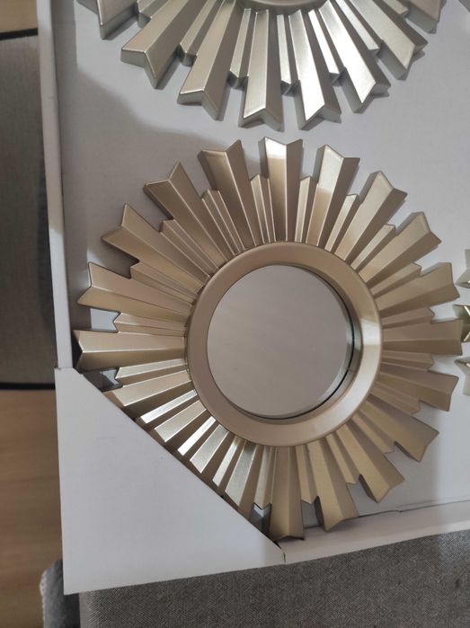 Jogo de espelhos decorativos dourados novos em caixa