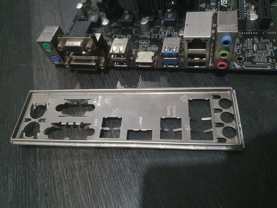 Placa Mãe Asus H110M-A/M.2 + i3 7100 + Cooler